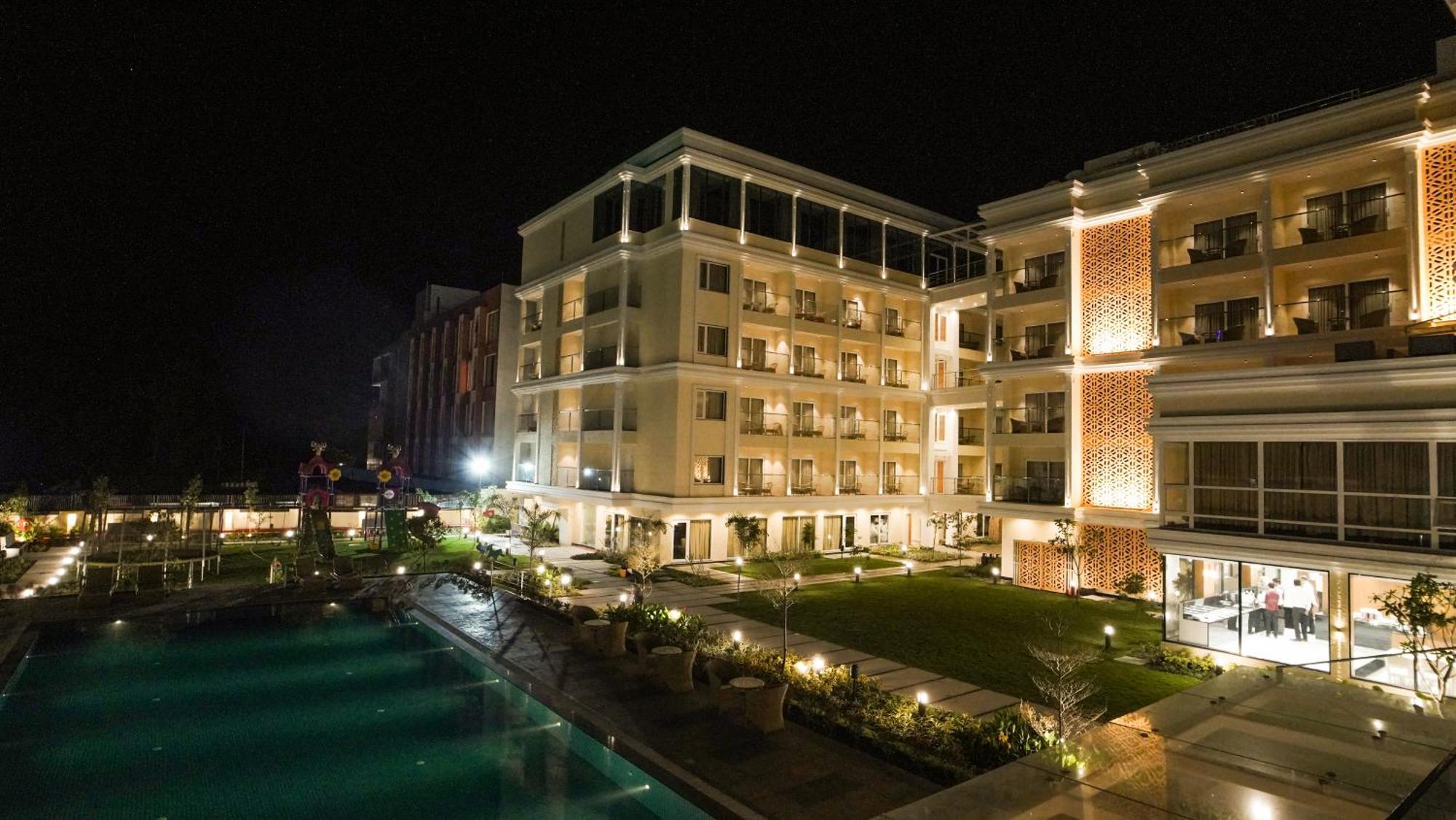 Antique Regency Hotel Digha  Exterior photo