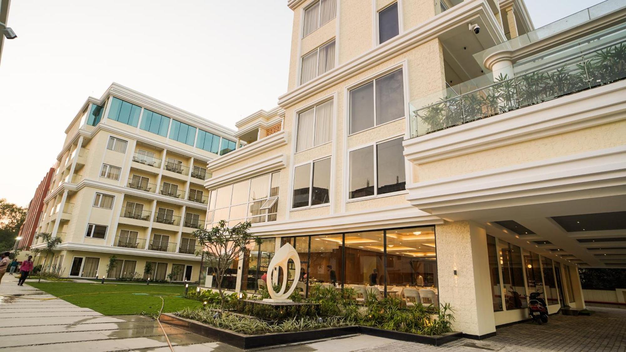 Antique Regency Hotel Digha  Exterior photo